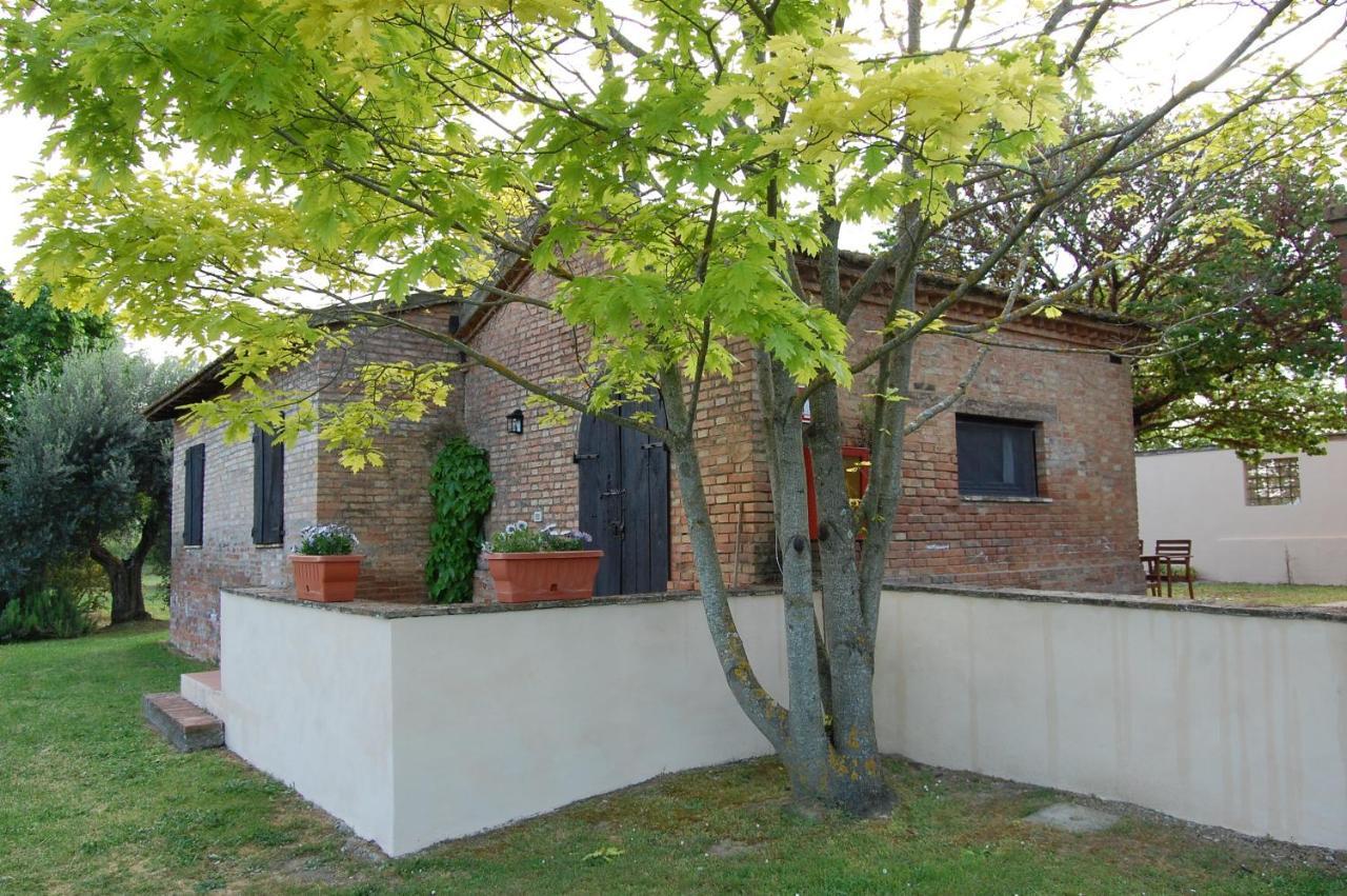 Agriturismo Macciangrosso Casale Piccolomini Chiusi Esterno foto